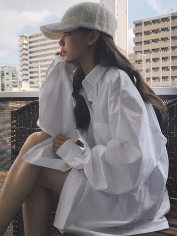 早春上衣女年新款長袖白色襯衫女設計感小眾夏季寬松法式襯衣