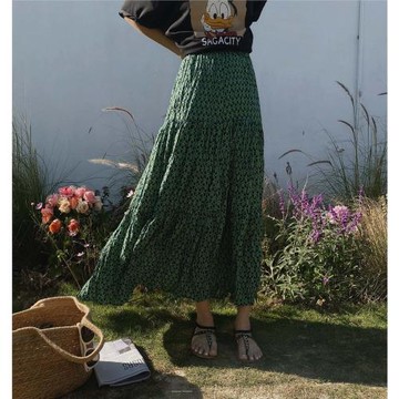one seven綠色碎花褶皺半身裙女2023春韓版寬松顯瘦中長款半身裙