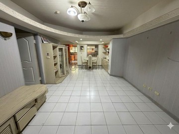 公寓價買電梯華廈4房｜高雄市新興區南華橫二路