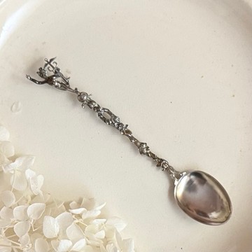 50400-絕美法國古董手柄雕飾鍍銀茶匙