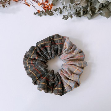 島森家 / 皺皺大腸髮圈 / 鐵觀音奶茶慕斯蛋糕