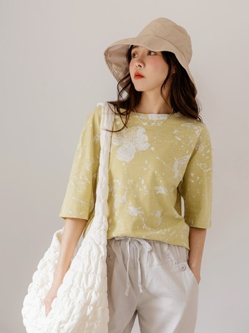 親膚純棉手繪花朵印花五分袖上衣