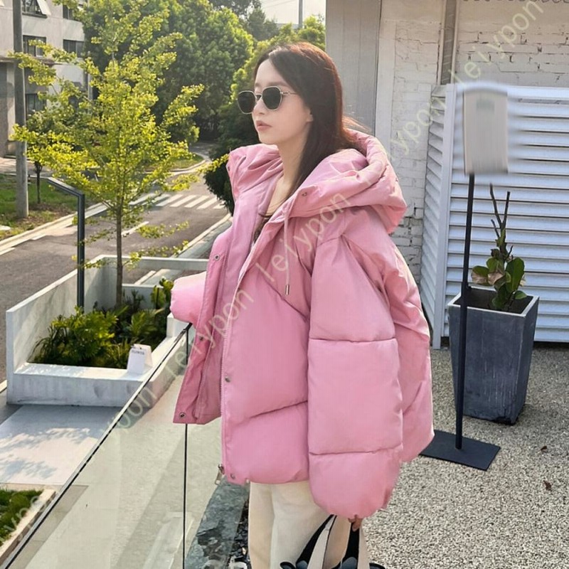 くすみピンク色のピンクハウスダウン80%フェザー20%ジャケットです PINK HOUSE ダウン ダウンジャケット HOUSEラバーネーム使い