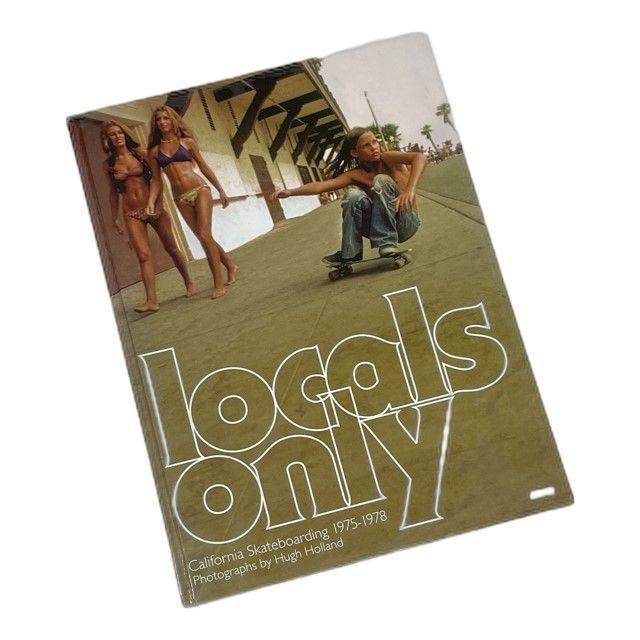 AMMO 2010 洋書 Locals Only ハードカバー Hugh Holland カリフォルニア スケートボーダー 1975-78 写真集 [l-0304]