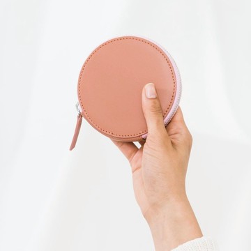 【真皮系列】BAGGU 時尚圓型錢包- 時尚土色