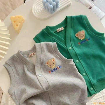 秋季新款男童馬甲日系小熊刺繡兒童寶寶坎肩背心簡約洋氣上衣潮【Hi！Kids】