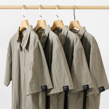 日系復古工裝穿搭！半拉鏈polo衫男夏季新款冰絲潮牌寬松休閑短袖