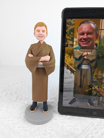 父親 爺爺 長輩 生日禮物訂製 客製化 人偶 公仔 似颜绘 照片擺飾