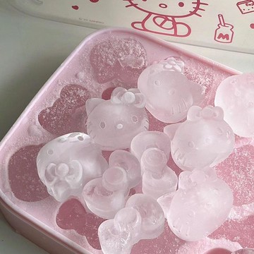 臺灣出貨🎊少女心HelloKitty冰格模具食品級硅膠易脫模家用製冰神器帶儲冰盒平價推薦🧨