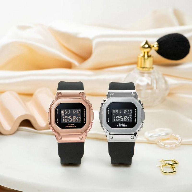 ペアウォッチ]G-SHOCKの人気モデルの再構築をイメージし、クリア