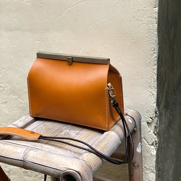 手工植鞣革利樂包 - 奶油黃 (禮物 情人節 聖誕禮物)
