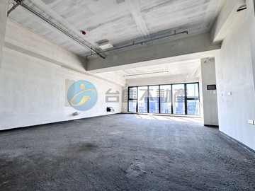 寶輝THESPRINGS高樓C7棟B1雙平車｜台中市北屯區敦富路