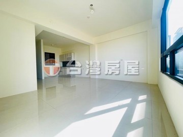 全新電梯大面寬美墅(僅此一戶)｜台中市潭子區民族路三段