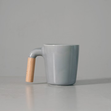 [奇意果]HMM木柄杯 CC-017 灰釉胡桃木