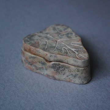 • 米粒出陶中 • 020 龜背芋 - 置物線香盒