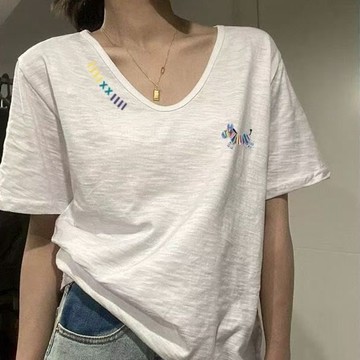 夏季穿搭🌸竹節棉T恤 透氣棉T 親膚上衣 日系簡約 韓系上衣 謎竹節純棉V領短袖T恤女新款白色寬鬆百搭顯打底上衣顯瘦