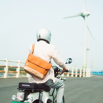 帆布筆電郵差包(15吋筆電可)