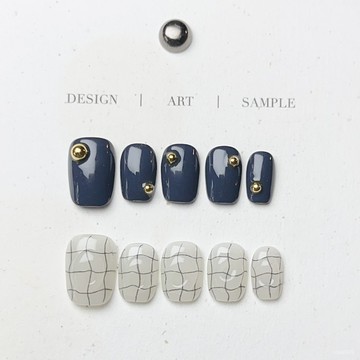 ✨Hannah✨純手工穿戴甲小紅書爆款ins風簡約純色手繪格子指甲貼片美甲精緻穿戴甲 I7HA