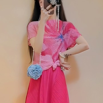 【韓國K.W.-歐美】KSN3463現貨韓國盛夏熱情三宅涼爽透氣褶衣(壓褶/中大尺碼/短袖/輕薄/小香風)