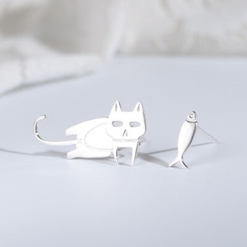 現貨+預購 925純銀耳環貓咪耳飾-不對稱貓和魚情人節生日禮物女飾品73qp21【獨家進口】【米蘭精品】