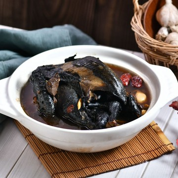 【良品開飯】黃金黑蒜燉烏雞 (1入/2300g) 全雞雞湯 黑蒜