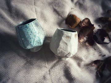 桌上的白瓷糖霜 / 泡泡蘇打鬱金香對杯 - M 號 2 件組