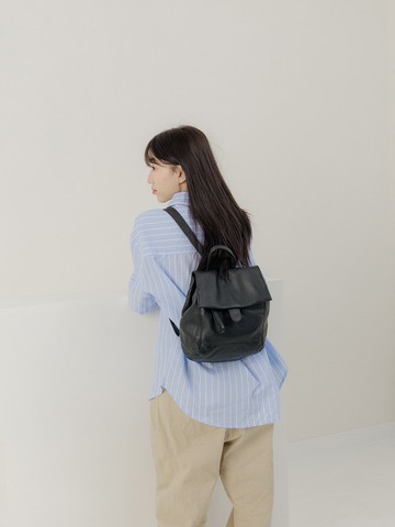 supportingrole 真皮簡約時尚都會後背包 黑