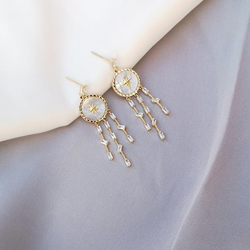 天然貝殼耳釘超仙氣質時尚流蘇耳環女長款耳墜新款潮純銀耳飾1入