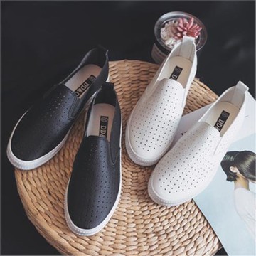 香港2026新款小白鞋女夏真皮鏤空透氣時尚一腳蹬懶人鞋百搭休閑鞋