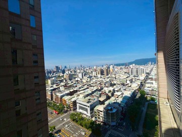 夢皇家｜高醫．科工館商圈｜高樓層2房｜高雄市三民區民族一路