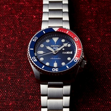 ［流行推薦 下單送行動電源］【SEIKO 精工】5 Sports 系列 可樂圈水鬼機械錶-42.5mm 禮物 送禮(SRPD53K1/4R36-07G0R)