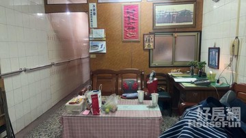 苓雅區商五大地坪三樓透天｜高雄市苓雅區永昌街