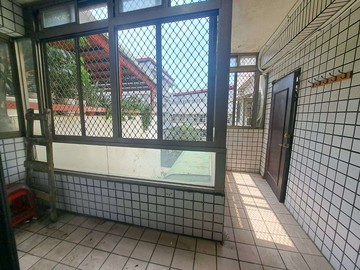 中壢後站、健行科大、東興國中電梯三房｜桃園市中壢區衡陽街