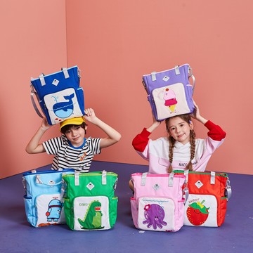 美國 BEATRIX NEW YORK 經典刺繡手提斜背兩用補習美術袋 - 草莓