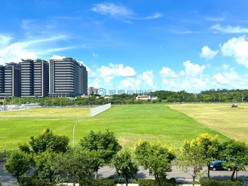 近輕軌家樂福一站式便利生活日月星辰景觀3房+平車｜新北市淡水區濱海路一段
