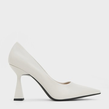 永續系列：尖頭高跟鞋