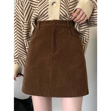 復古燈芯絨咖色半身裙女2026秋冬新款小個子高腰a字顯瘦包臀短裙