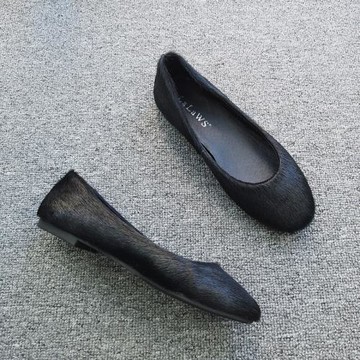 新款黑色馬毛真皮圓頭淺口平底單鞋女軟底百搭舒適芭蕾舞鞋奶奶鞋