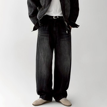正韓復古水洗抓痕寬版牛仔長褲 黑色 YUPPIE 現貨優惠商品