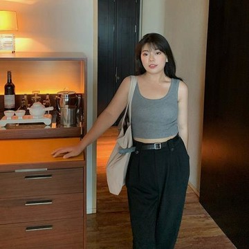 大碼女裝胖mm上衣背心外穿性感短款小吊帶內搭無袖打底衫帶胸墊