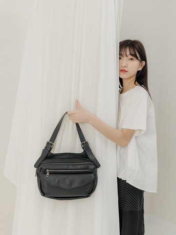 supportingrole 真皮多層空間輪廓設計肩側背包 黑