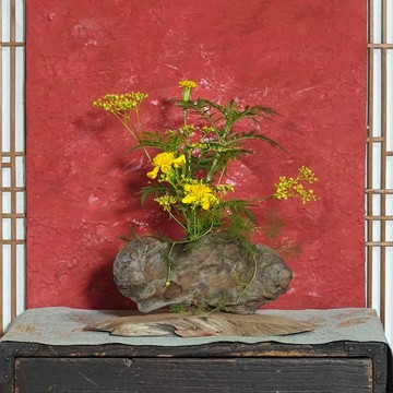 季節花卉點綴生活空間 : 屋久島天然流木藝術花器 小花瓶 94