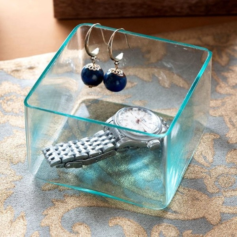 ガラスケース 小物入れ ディスプレイ 収納 アクセサリー入れ コットンケース 手作りガラス 四角 スクエア アメニティ 8cm 8cm アジア工房 通販 Lineポイント最大0 5 Get Lineショッピング