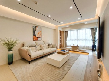 歆美術館巨蛋｜低公設溫馨奶油風大三房｜平車已租｜高雄市鼓山區中華一路