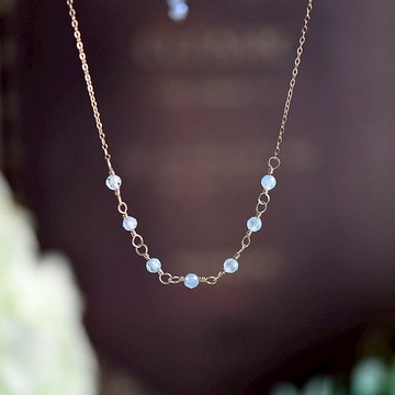 打造幸福家庭，帶調節器的三月生日石天使石小巧海藍寶石項鍊