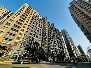 美術館印象巴黎三房平車｜高雄市鼓山區美術東四路