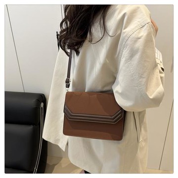 白溝包包2025新款女包斜挎包百搭春夏高級感時尚輕奢洋氣小方包