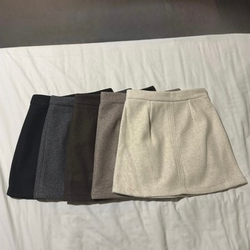 現貨｜𝑦𝑢𝑦𝑢'𝑠 🇰🇷韓製素面毛呢後拉鏈短裙