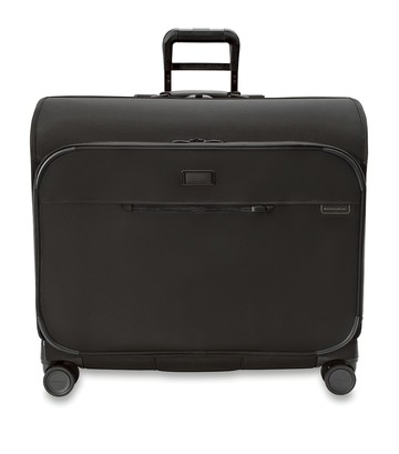 Briggs & Riley Baseline Deluxe Wardrobe Spinner