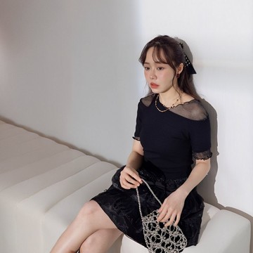 ★雙面穿單側挖肩短版上衣(共5色)0225 預購【NR0107RE】